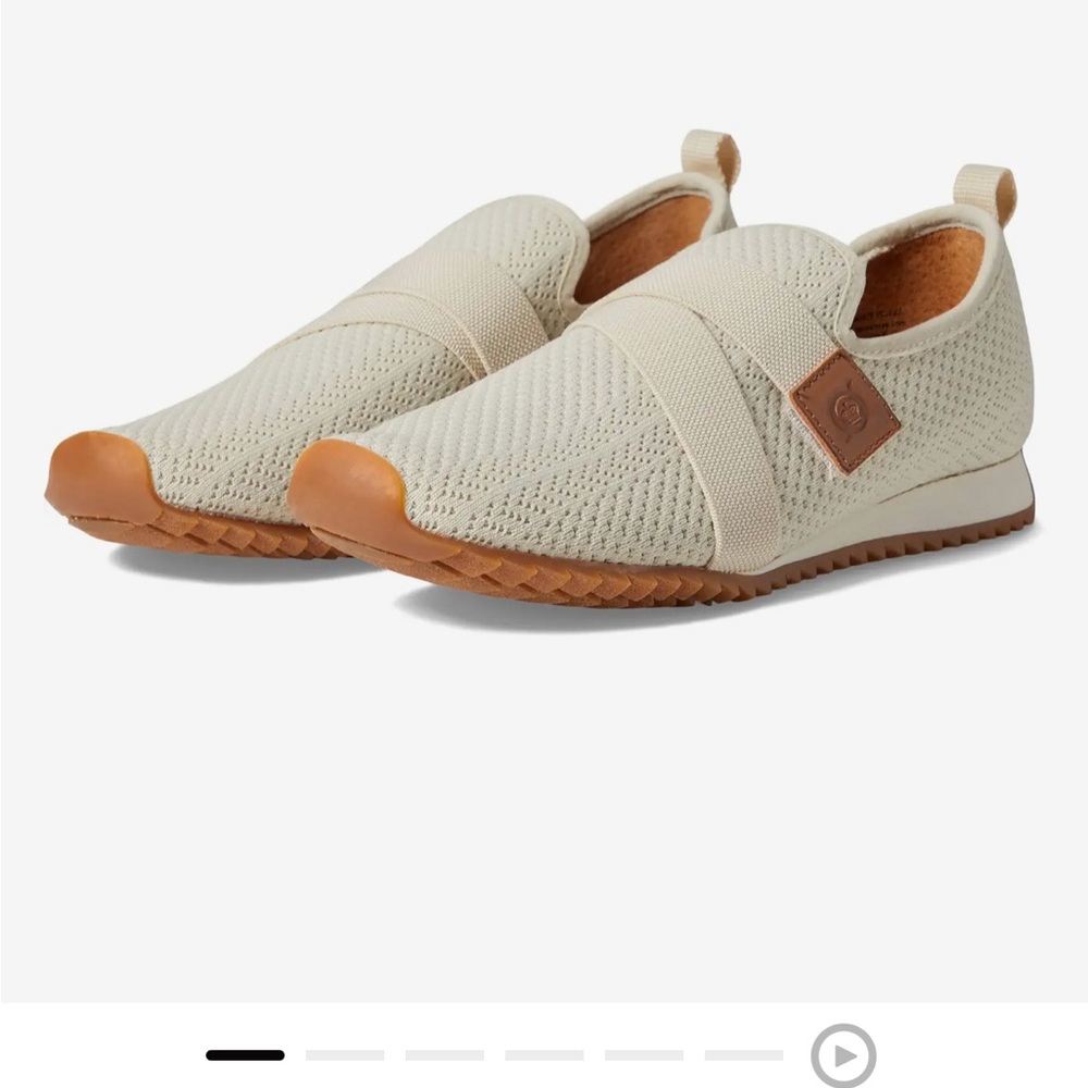 Born Newbury Loafers